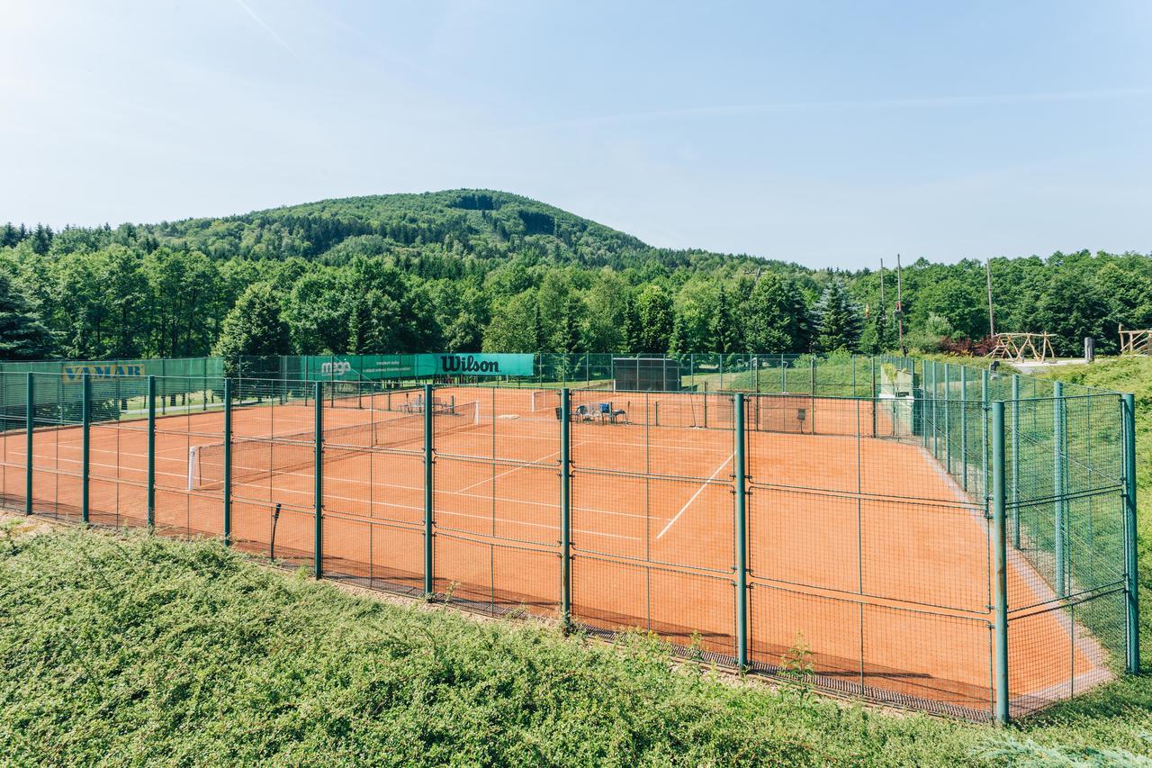 Resort Malevil Jablonné v Podještědí Exterior foto